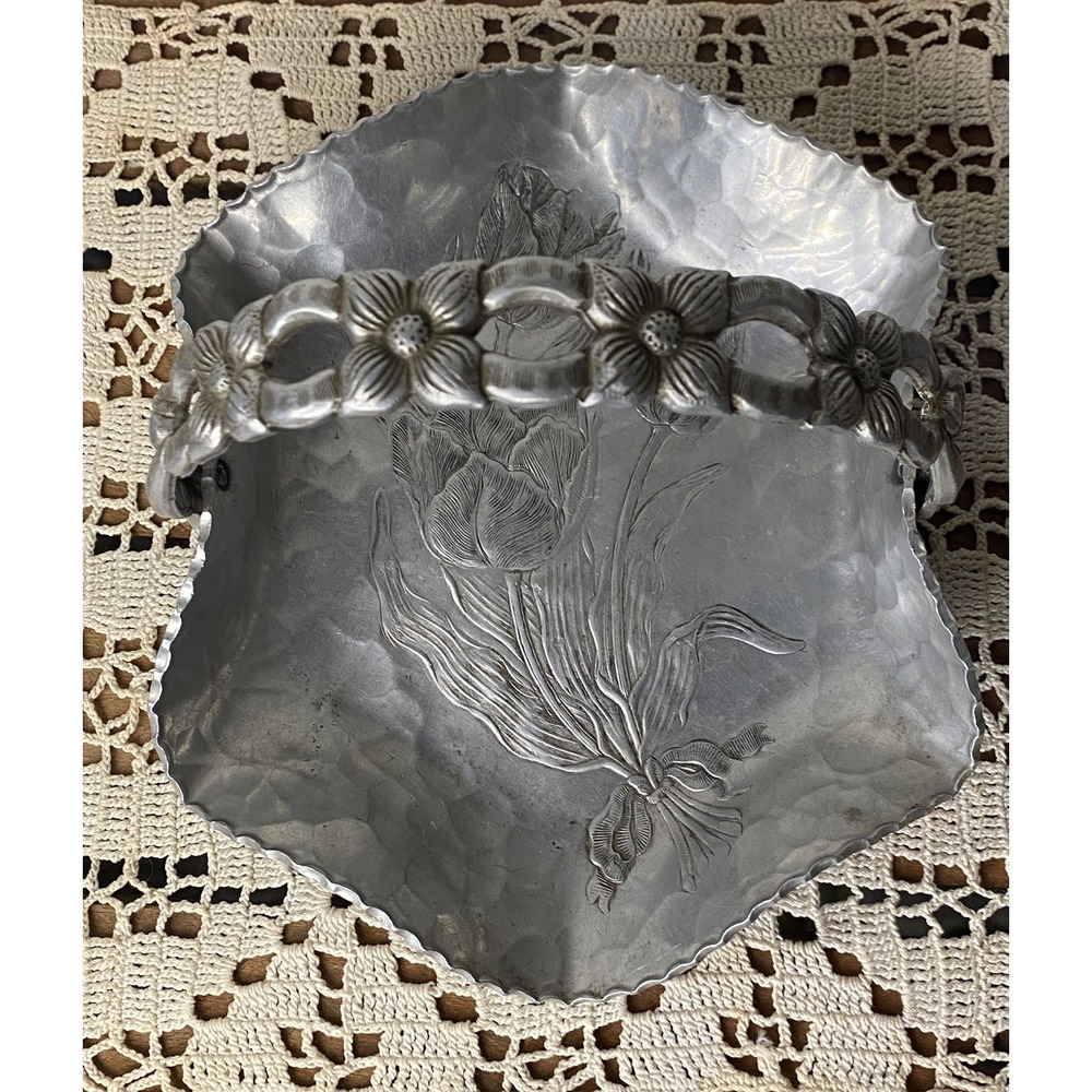 Rodney Kent Hand Wrought Hammered Aluminum Tray W Handle Tulip Pattern Trinket
